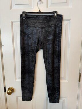 Athleta Misty Lace Black Elation Tights_Size Medium